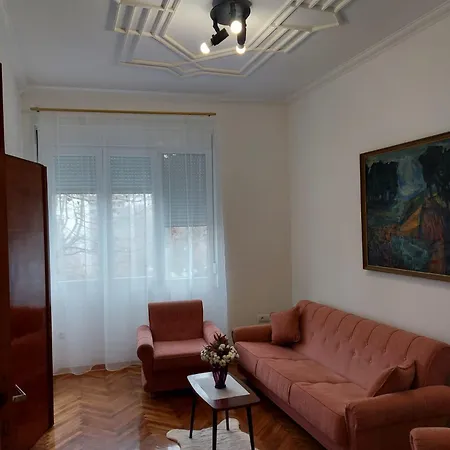 Washington * Belgrado